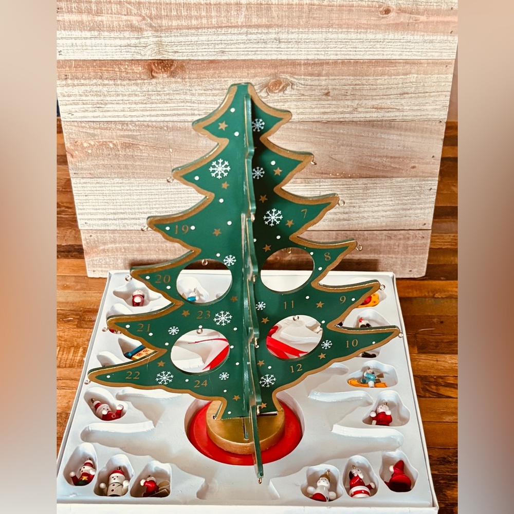 Vintage 80’s Hand Painted Miniature Christmas Tree With Ornaments